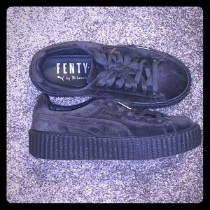 FENTY BY RIHANNA PUMAS